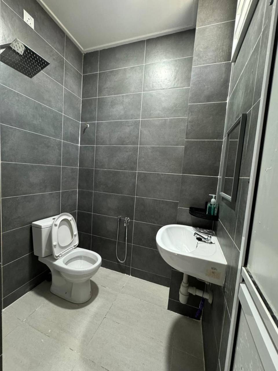Recaz Residence