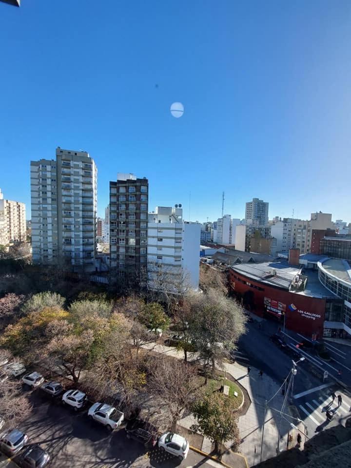 Departamento frente al Shopping Los Gallegos