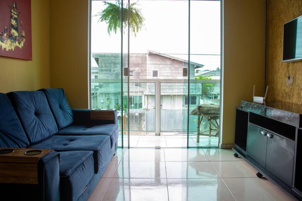 Casa Com Piscina no sul da ilha para 14 pessoas