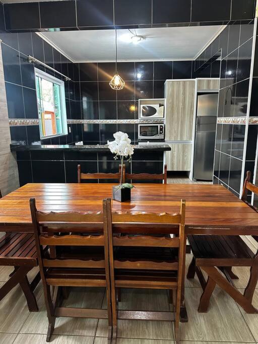 Casa Com Piscina no sul da ilha para 14 pessoas