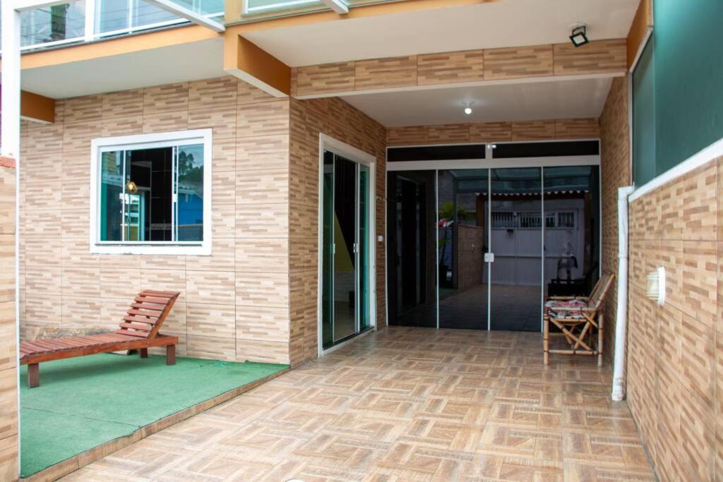 Casa Com Piscina no sul da ilha para 14 pessoas