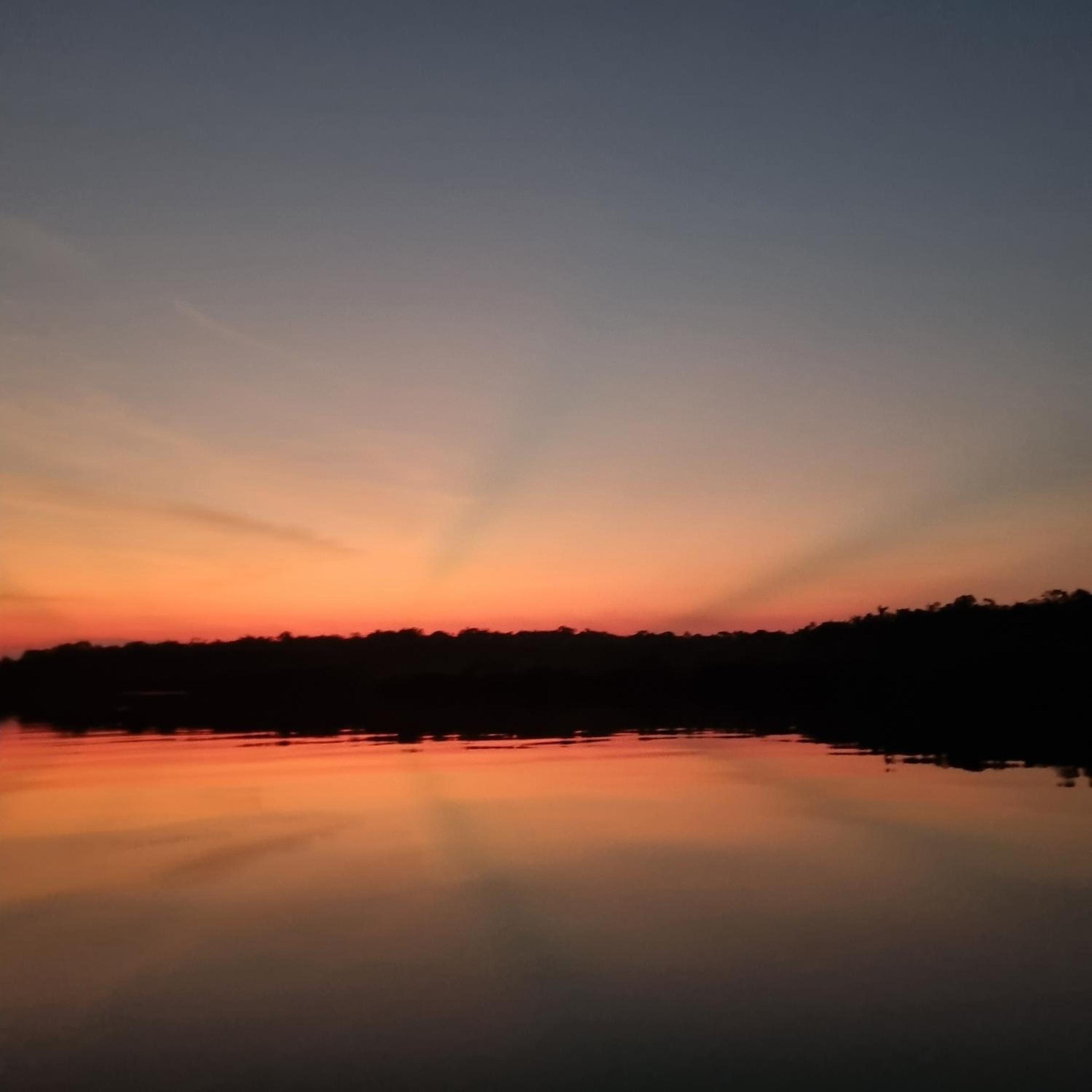 LUZ AMAZÔNIA LODGE