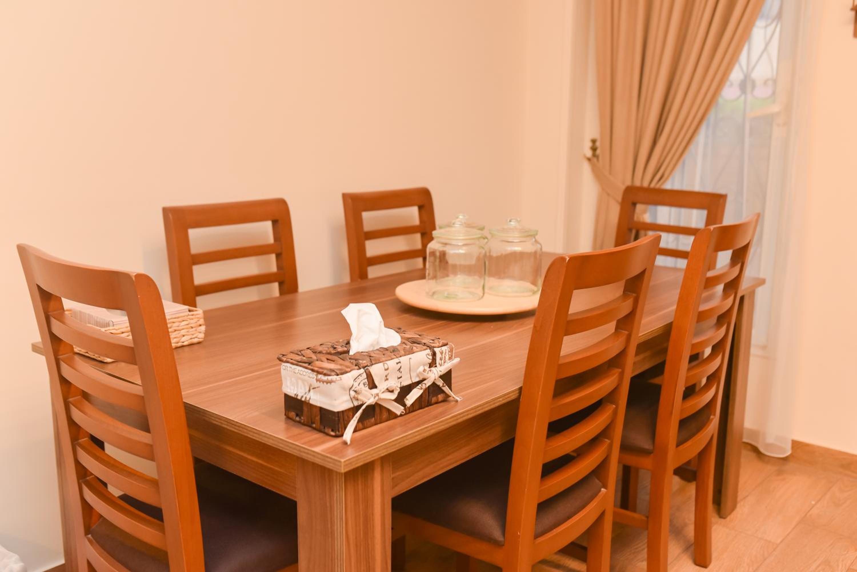 Lavil Home
