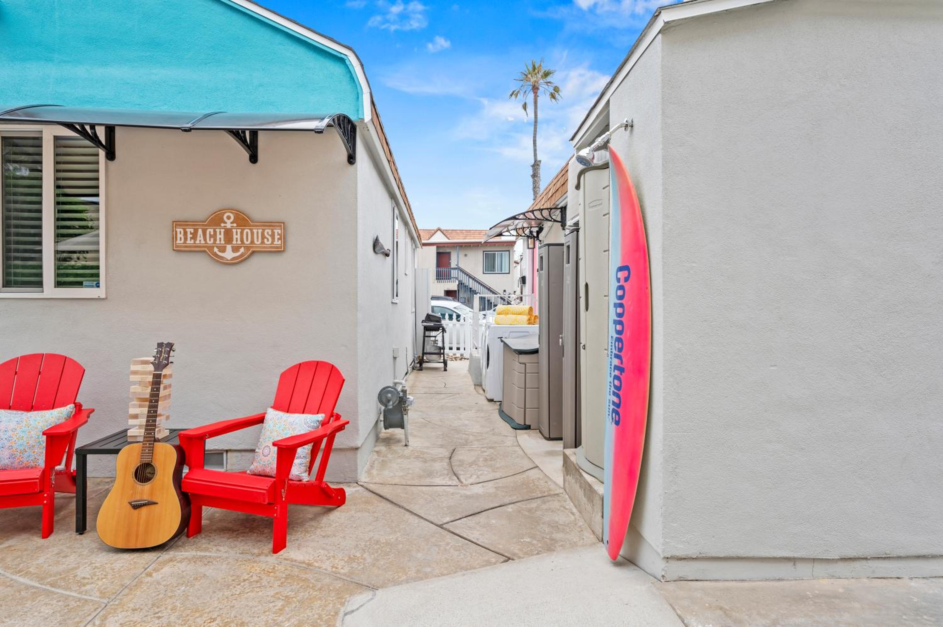 Seaside Escape, Perfect for Beach Lovers! view 3