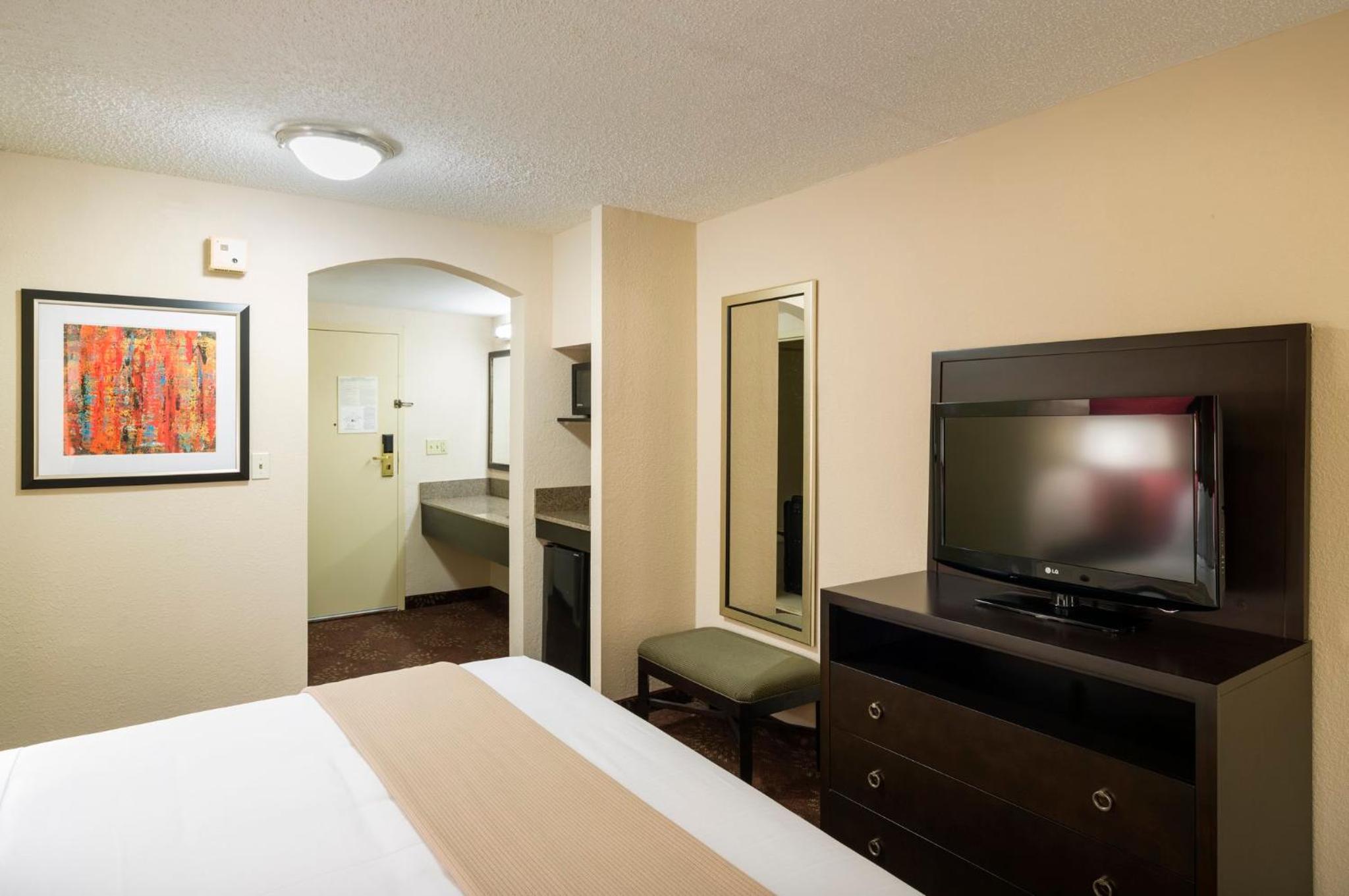 Holiday Inn Express Frazer - Malvern, an IHG Hotel - Property Image 26