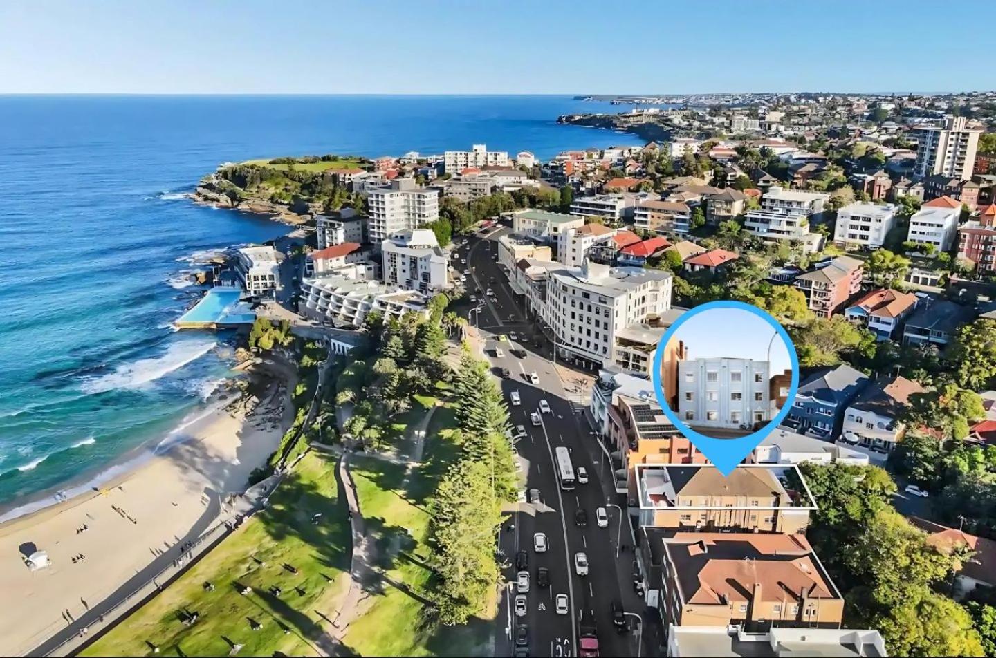 Bondi Beach Ocean View Escape