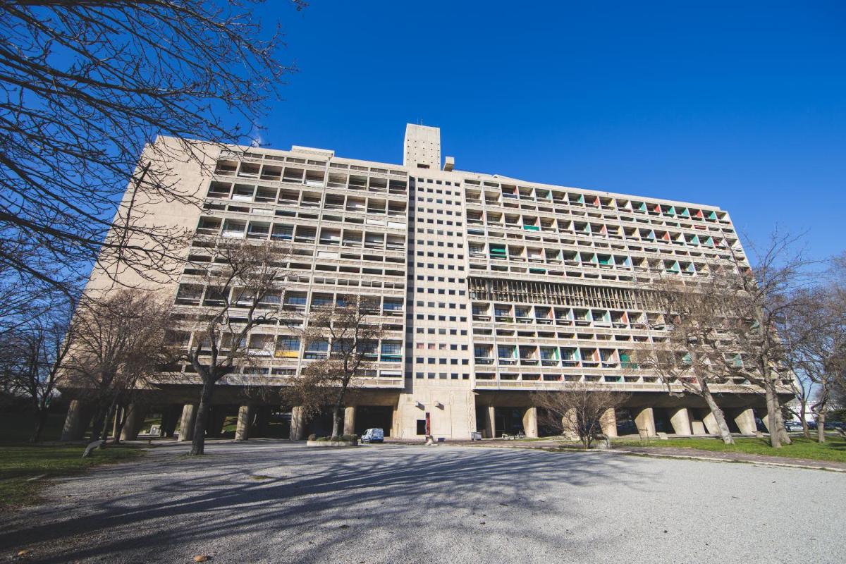 Hôtel Le Corbusier 1