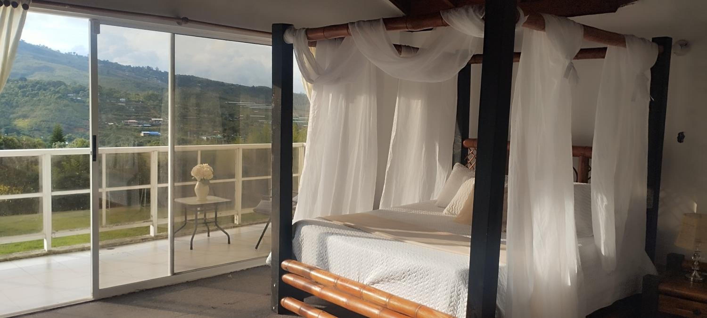 Casa Campestre Cuatro Amores