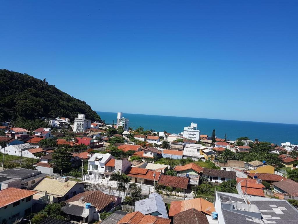 Hospedagem Praia Word Penha SC