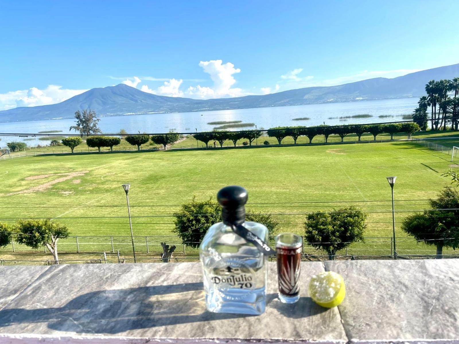 Villa LLena de Vida Vista al Lago Alberca Climatizada y Dos Jacuzys, photo 11