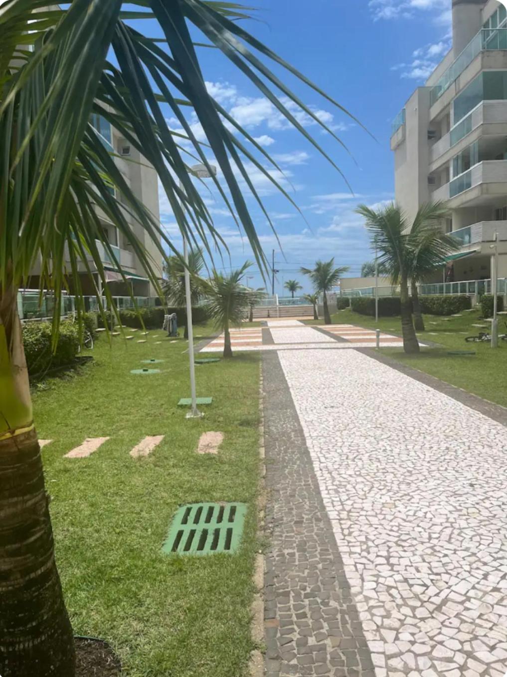 Apartamento em Condomínio Resort à beira mar!