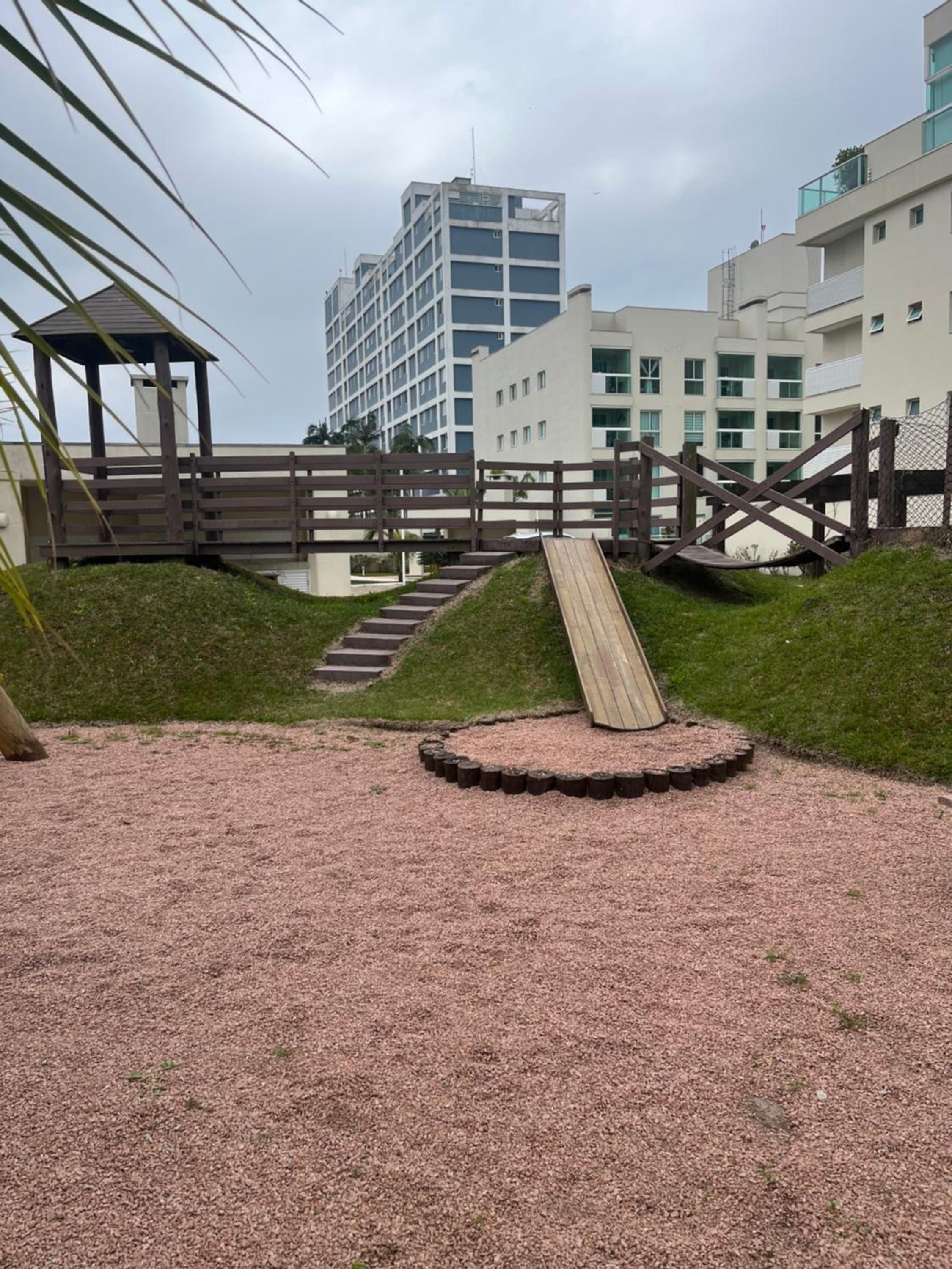 Apartamento em Condomínio Resort à beira mar!