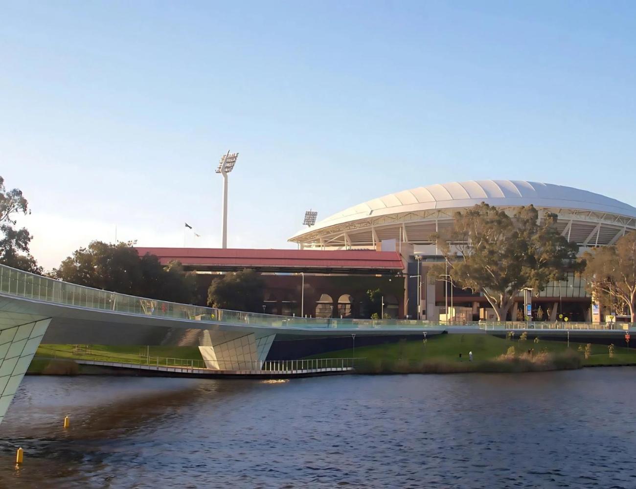 Walk to Adelaide Oval, 4-Bedroom Home with Parking
