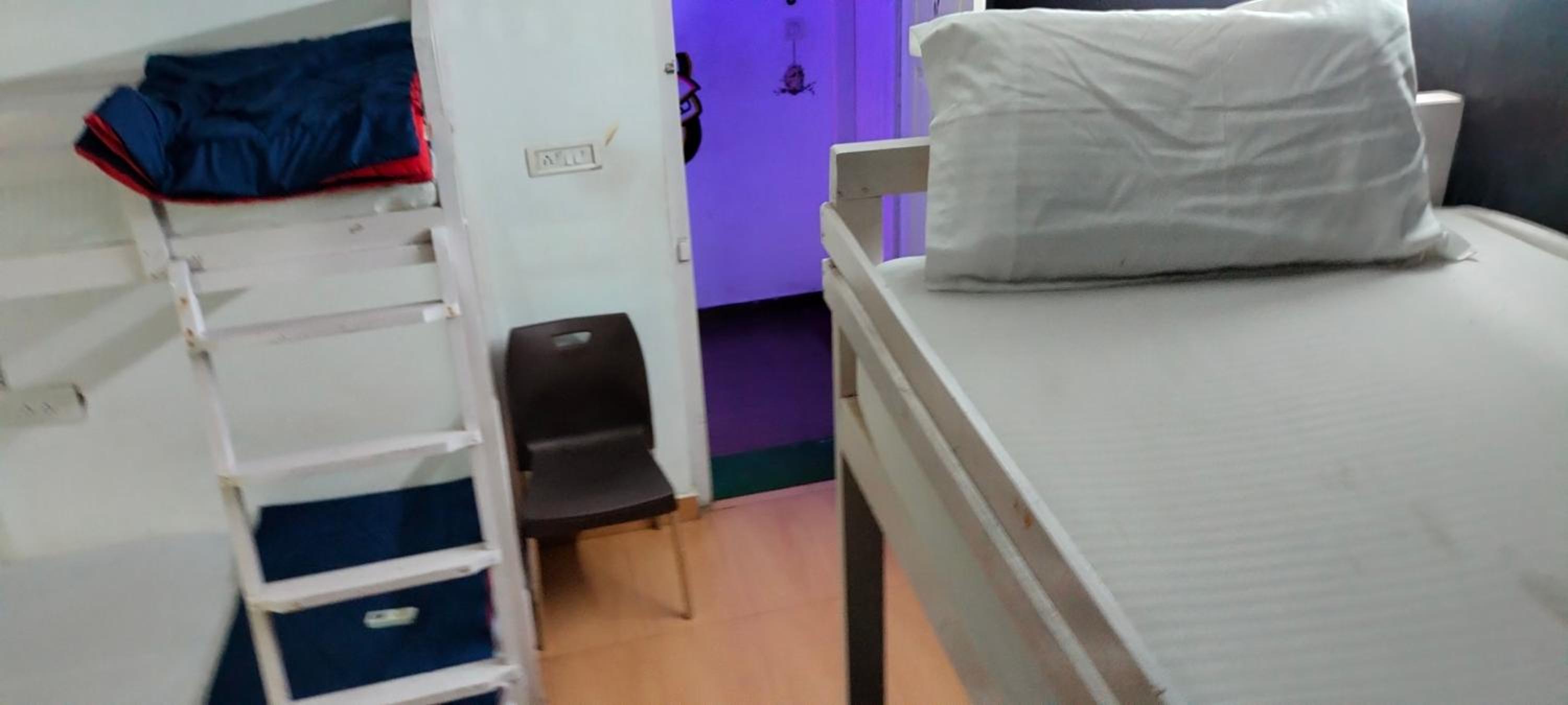 Xhostel hostel