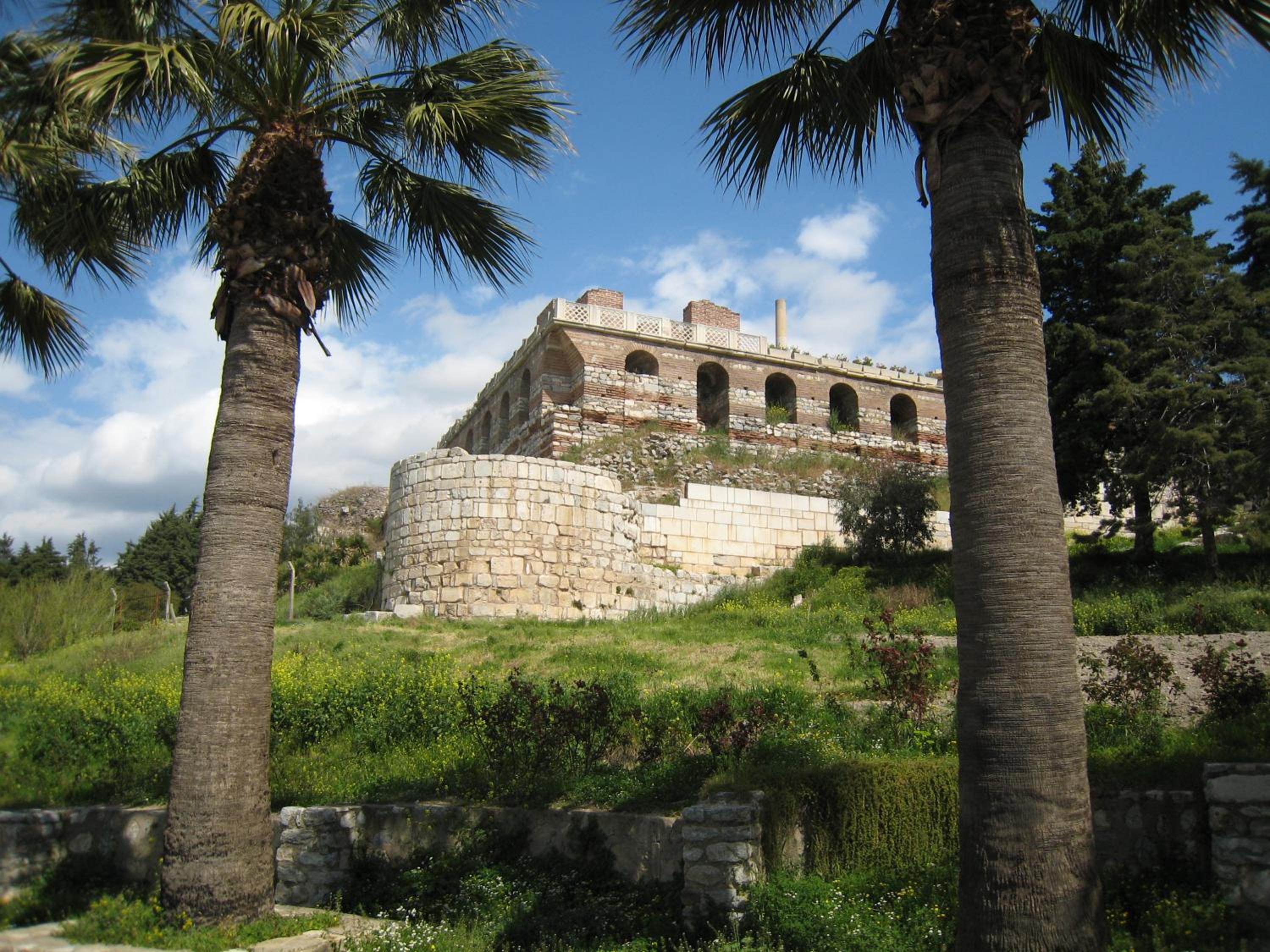 Ionia House