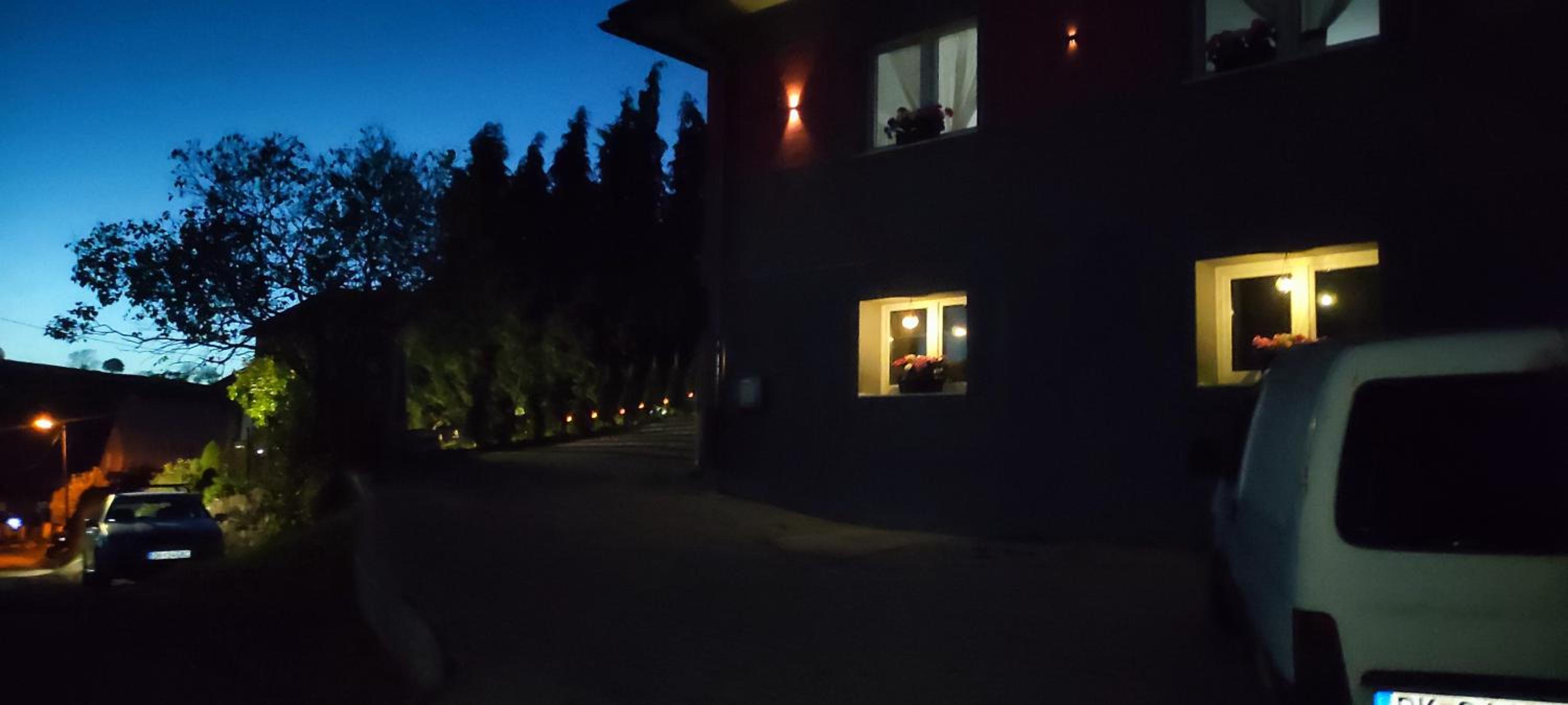 Photo 38