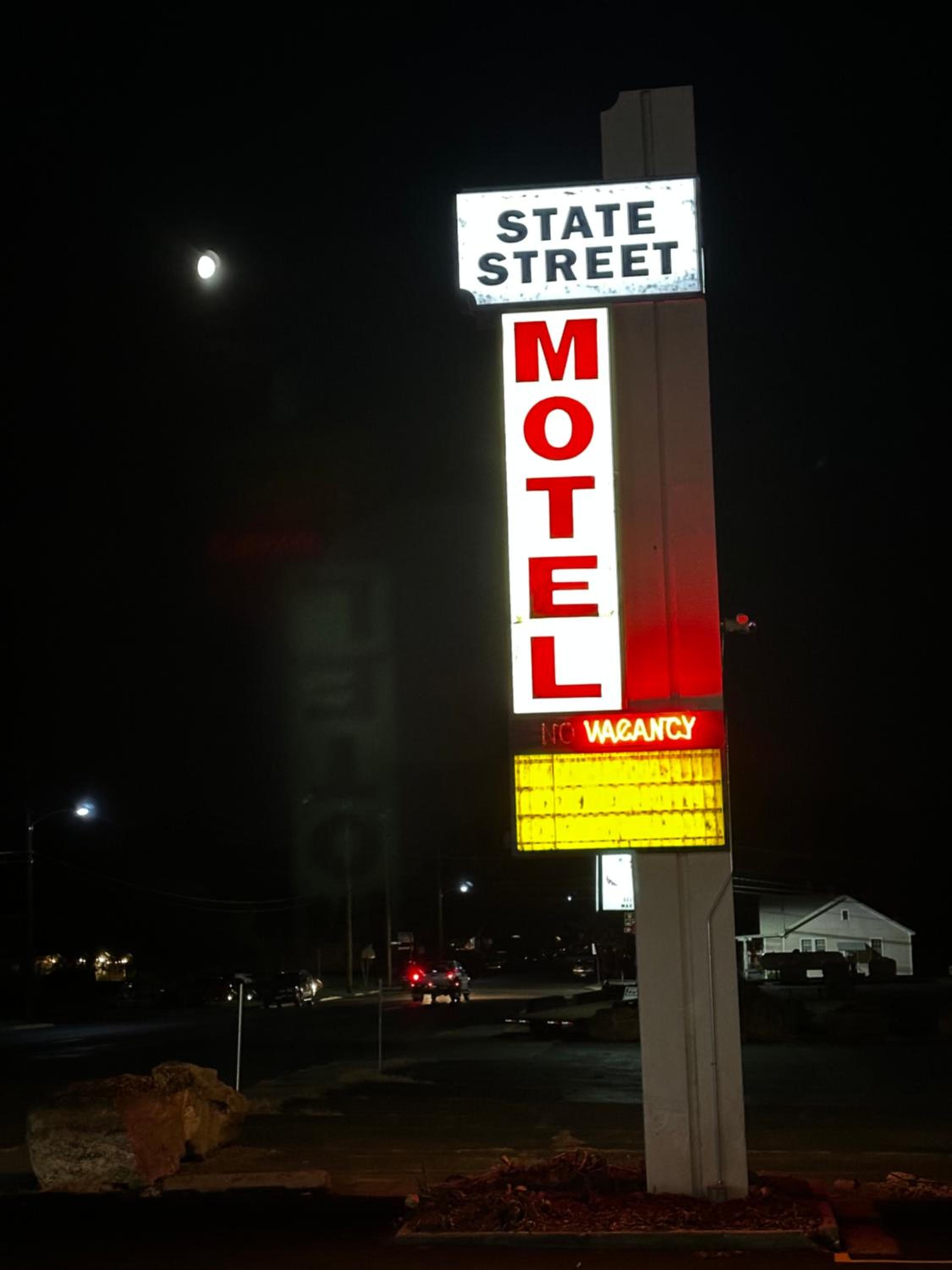 State Street Motel view 4
