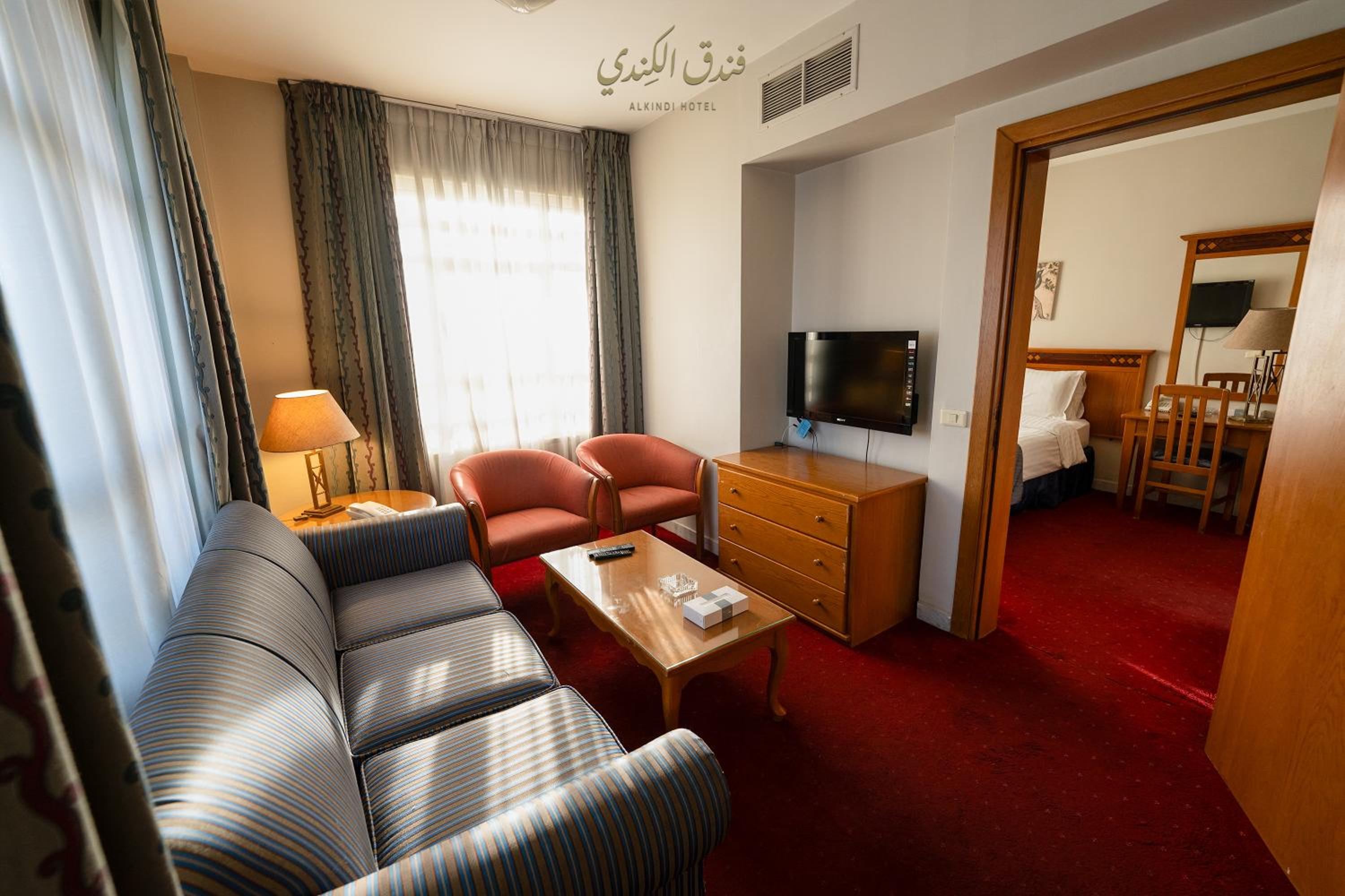 Kindi Suite Hotel