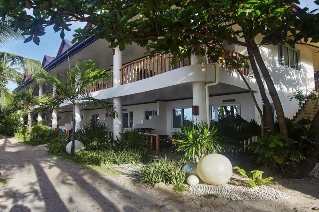 Ocean Vida Resort