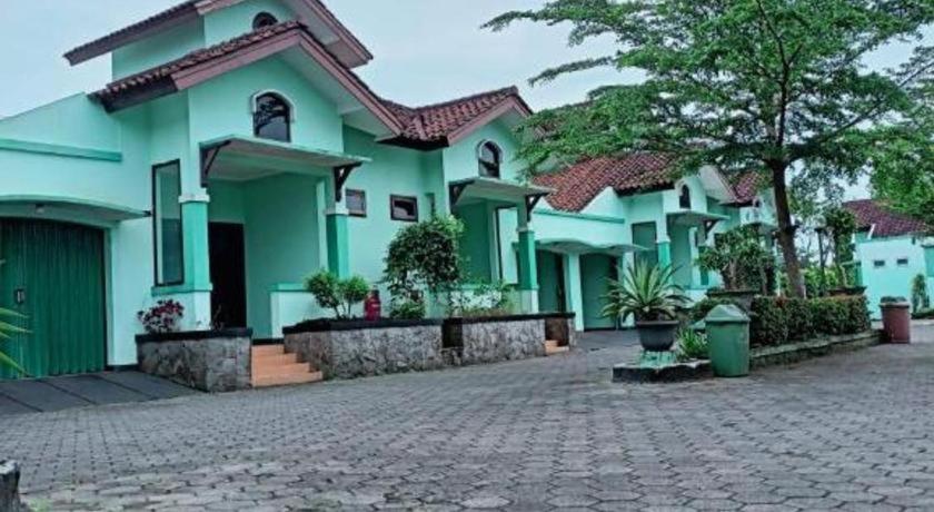 Atrium Resort Hotel