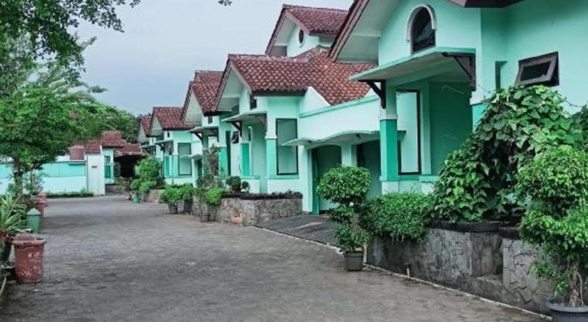 Atrium Resort Hotel