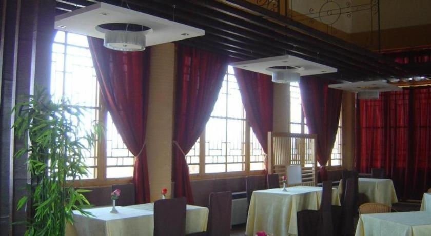 The Silk Road Dunhuang Hotel