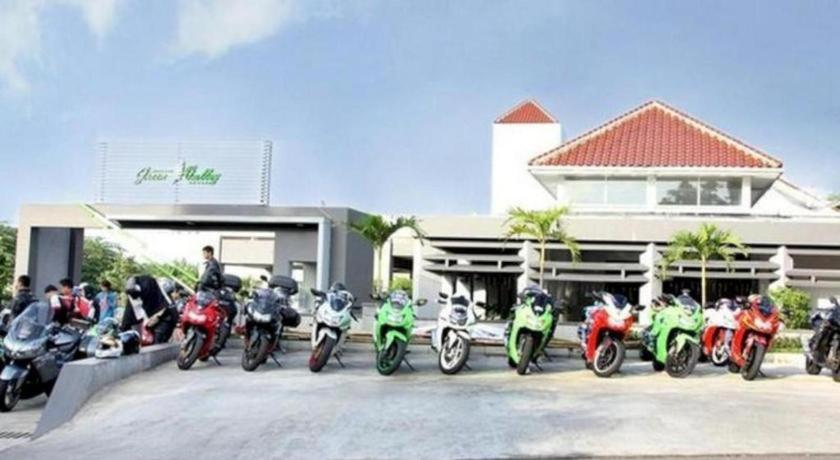 Green Valley Resort