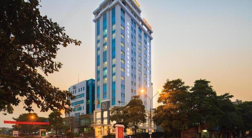 Royal Palace Hotel