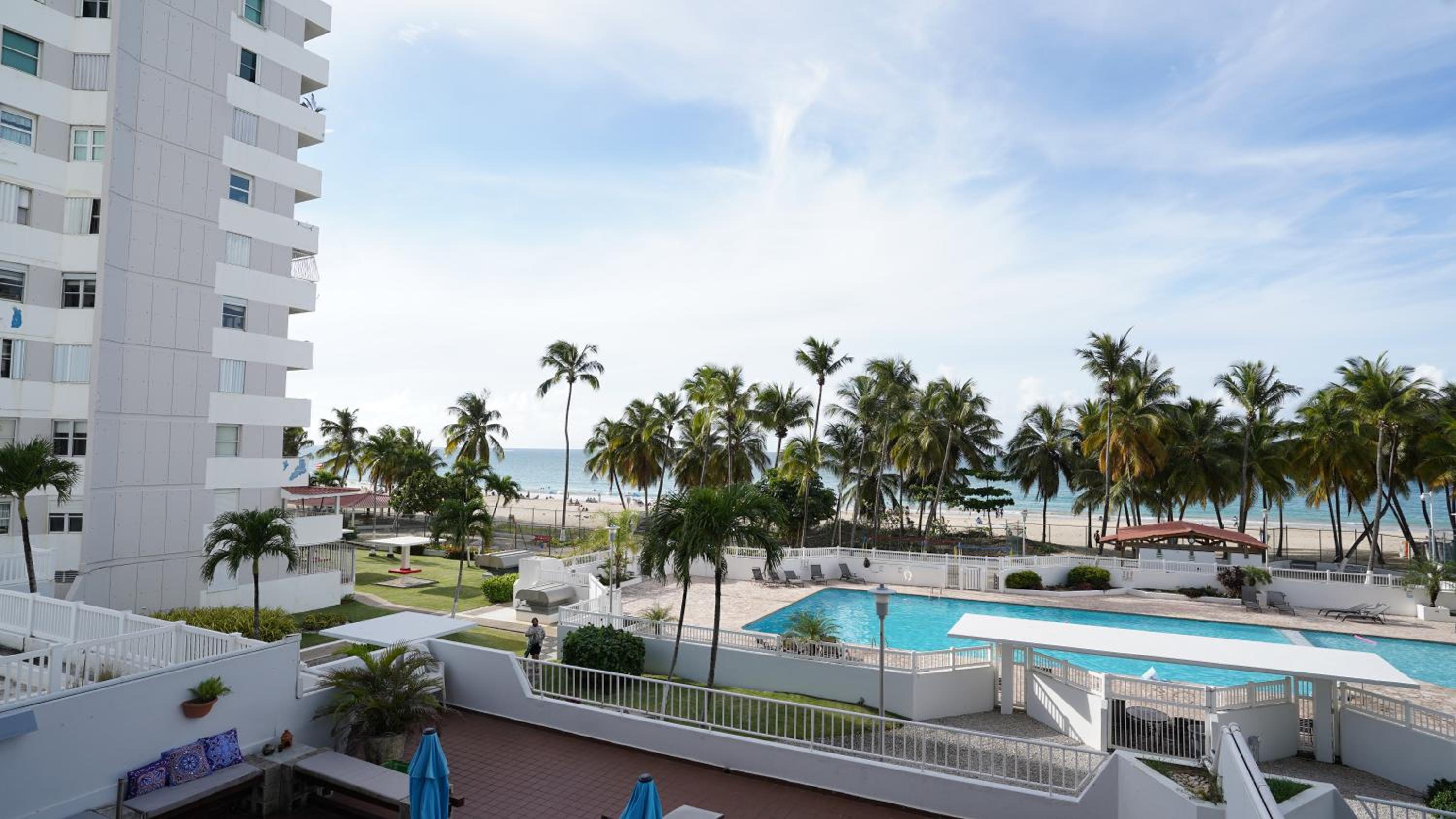 Sea Breeze Apartment