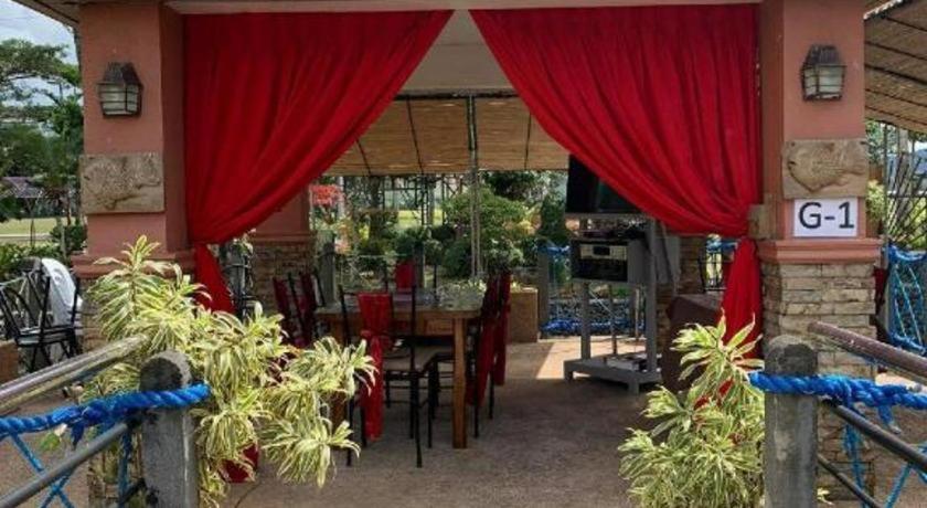 Palaisdaan Hotel and Restaurant