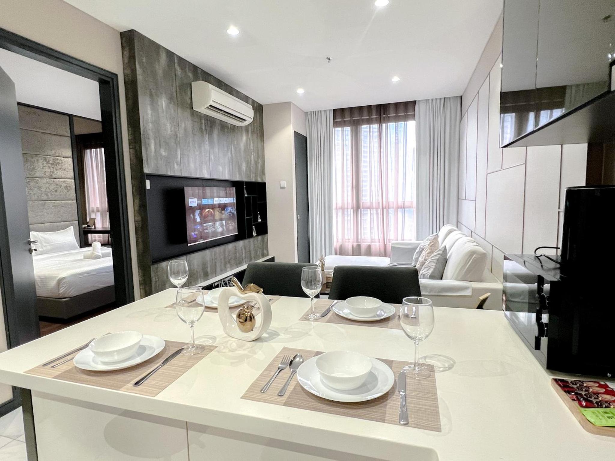 8 Kia Peng Residence Kuala Lumpur, Pavillion by Scape Stay