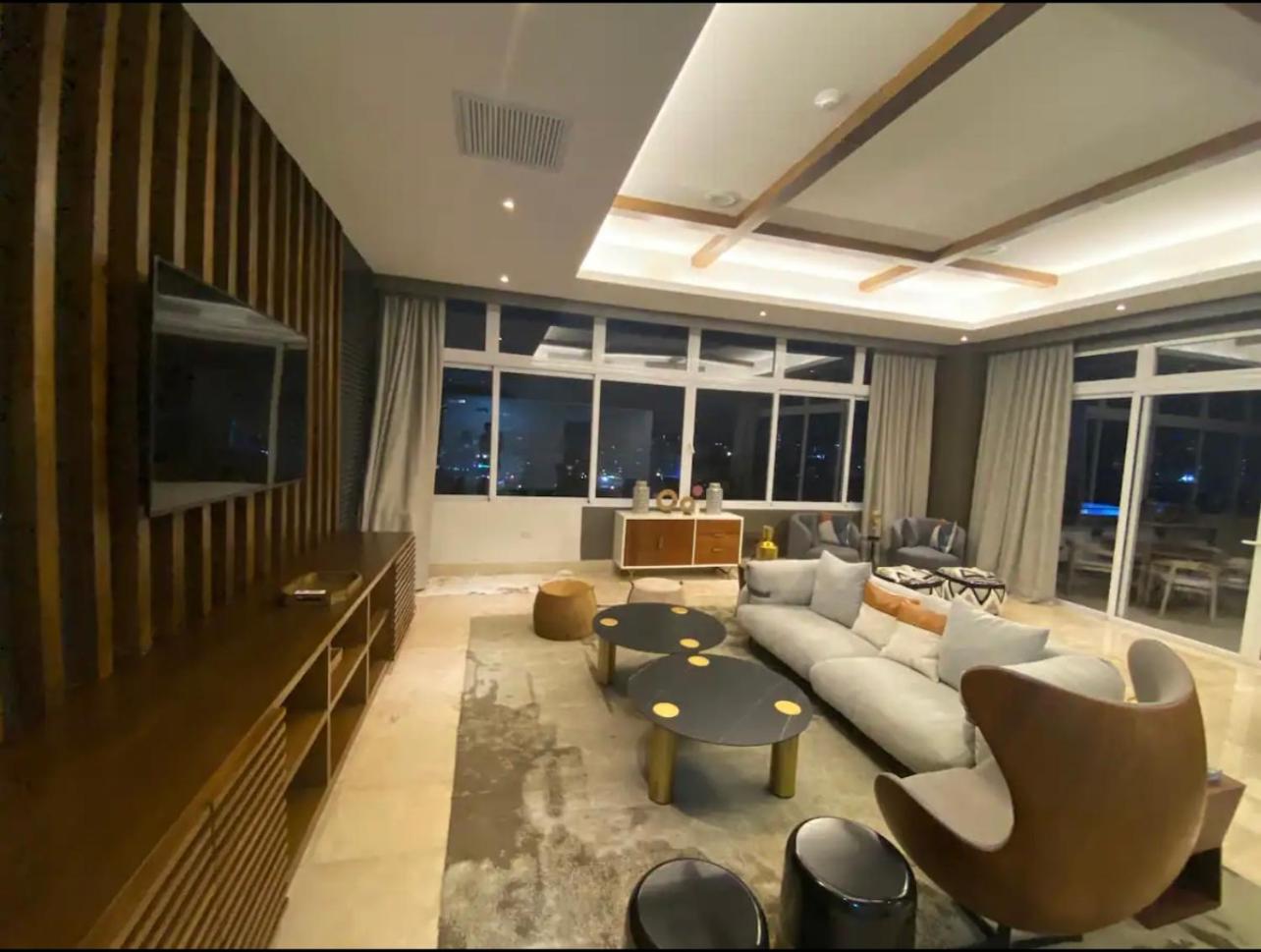 PiantiniTowerCentric SDQ CityView