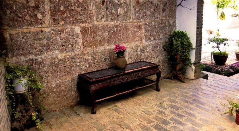Lijiang Baisha Holiday Resort