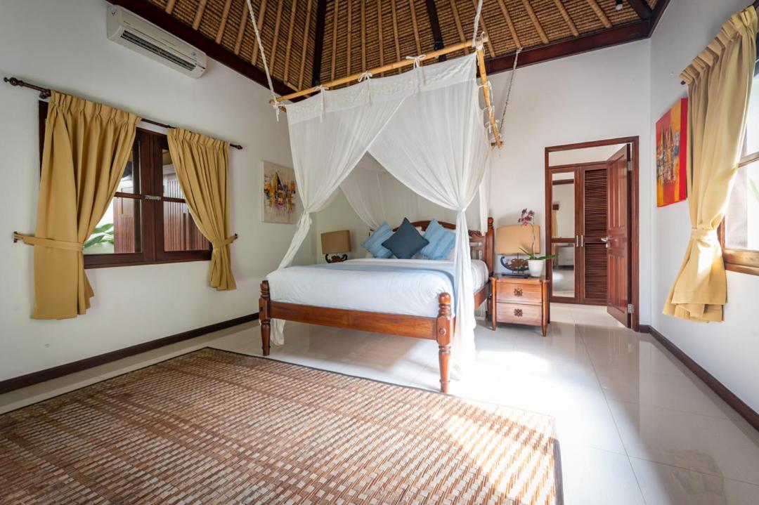 Villa Cemara managed by Villa Bugis view 5