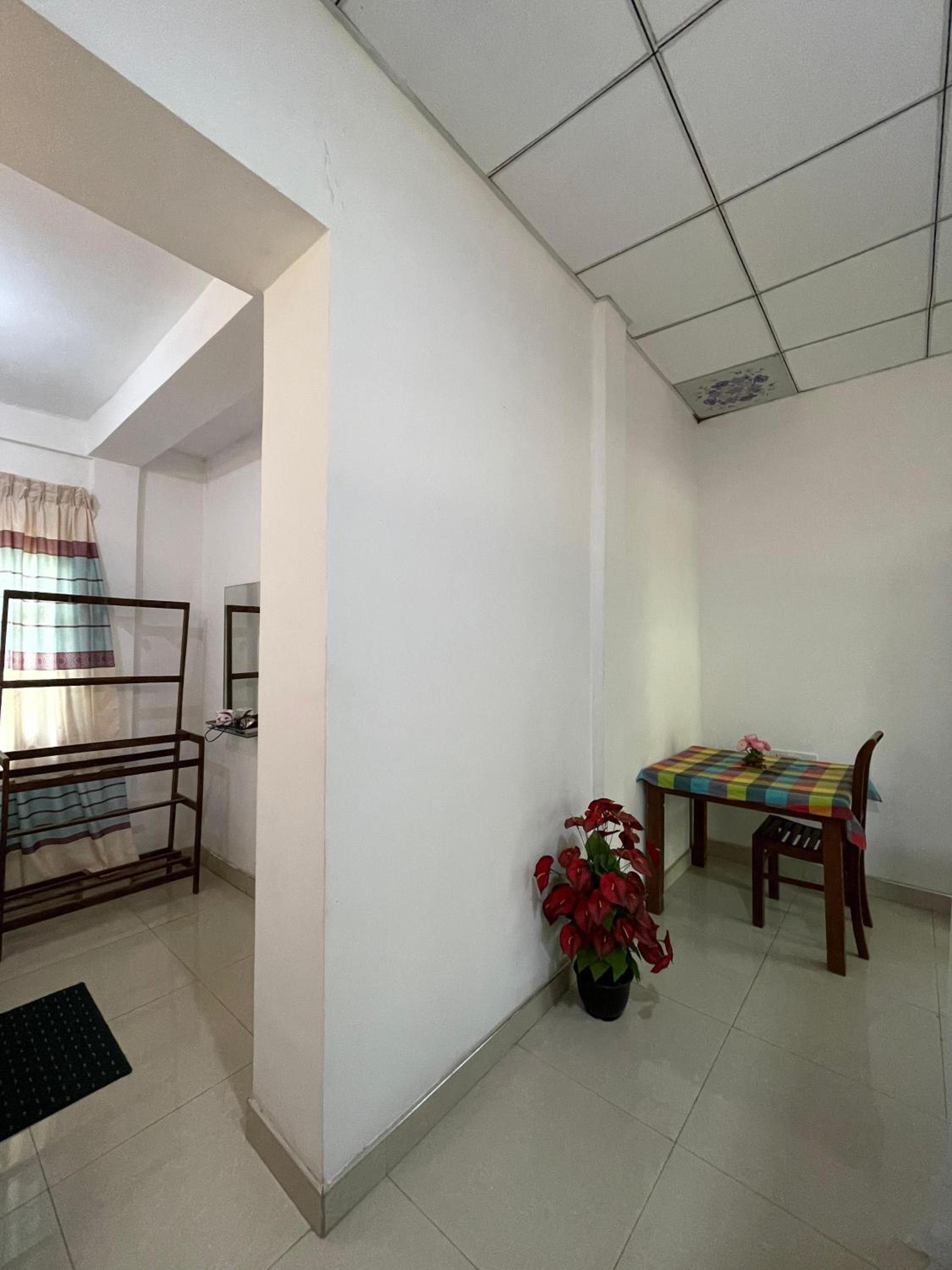 Madawa Rest Hostel
