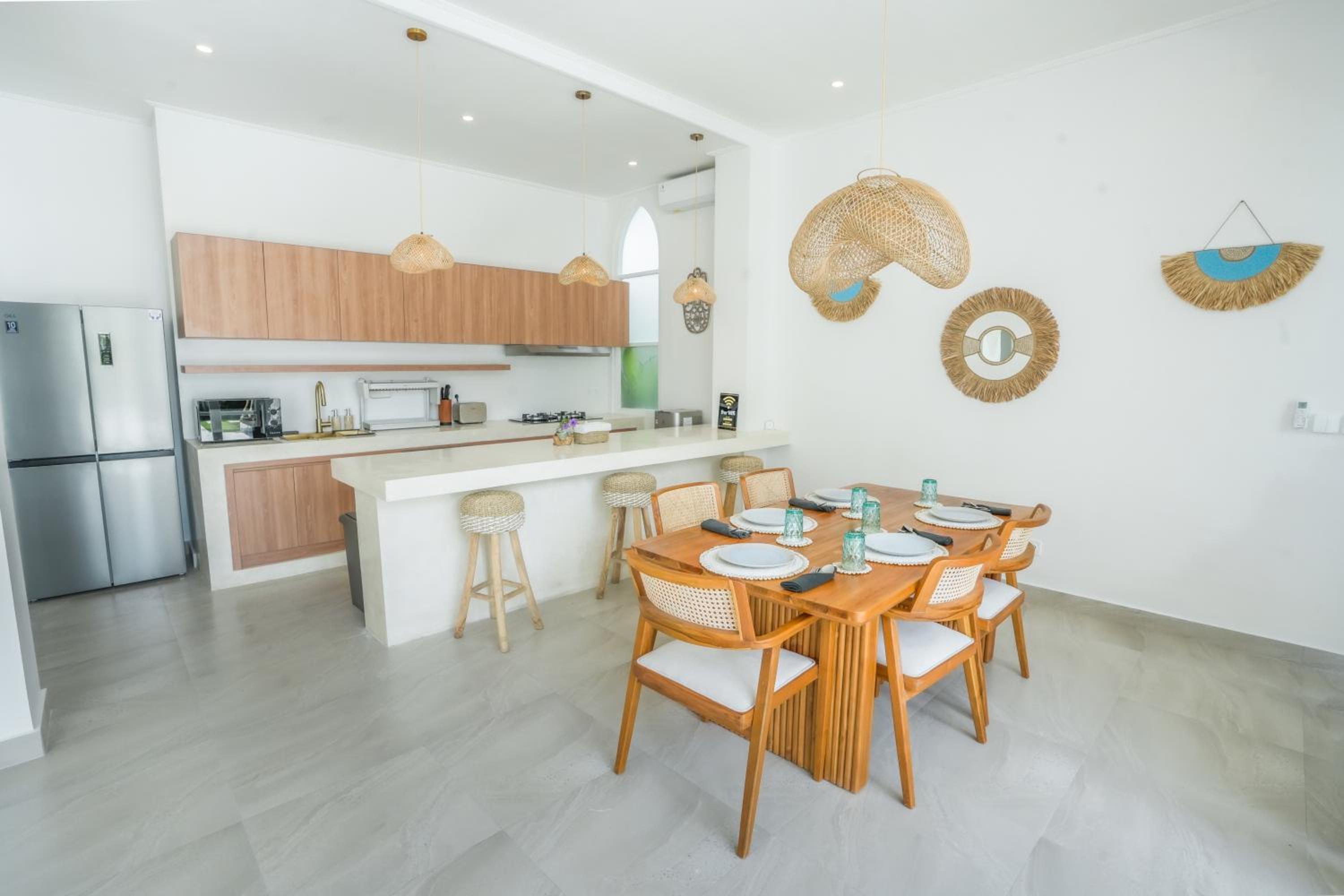 Stunning tropical 3bed Villa view 2