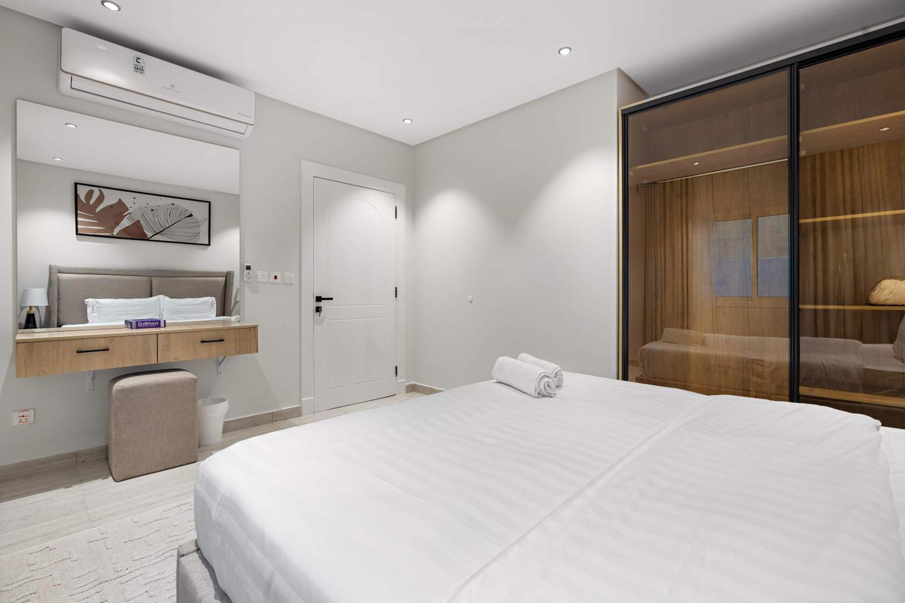 Silkhaus New & Modern 3BDR at Majidia in Al Nada