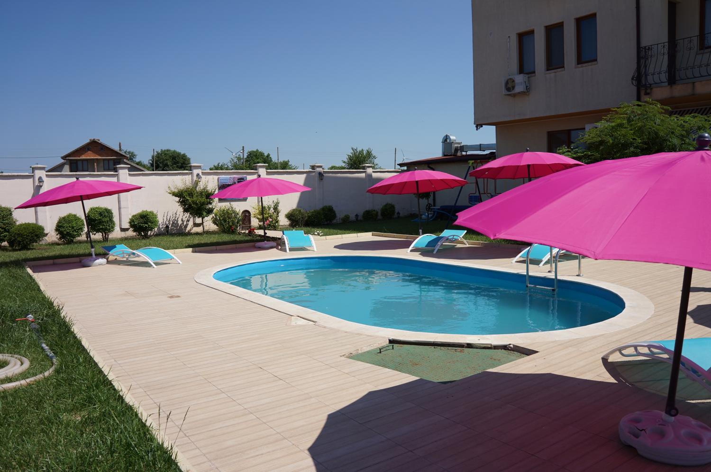 Guest House Golden Flake 4km from Bolata beach
