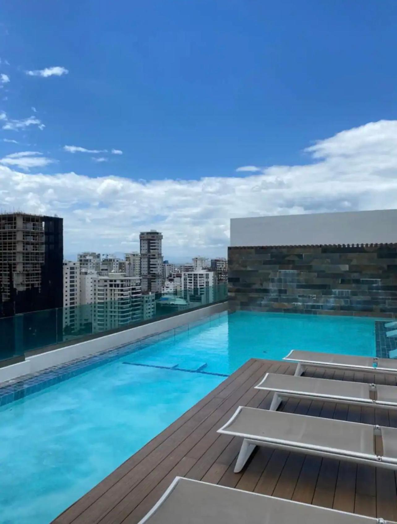 Arpel 6 SantoDomingo CItySeaView