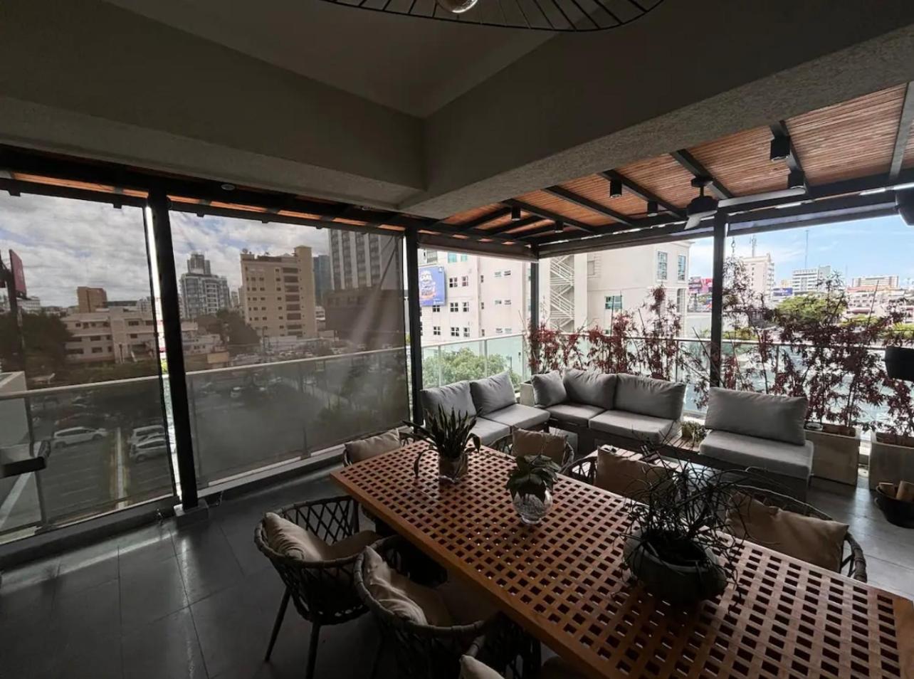 Arpel 6 SantoDomingo CItySeaView