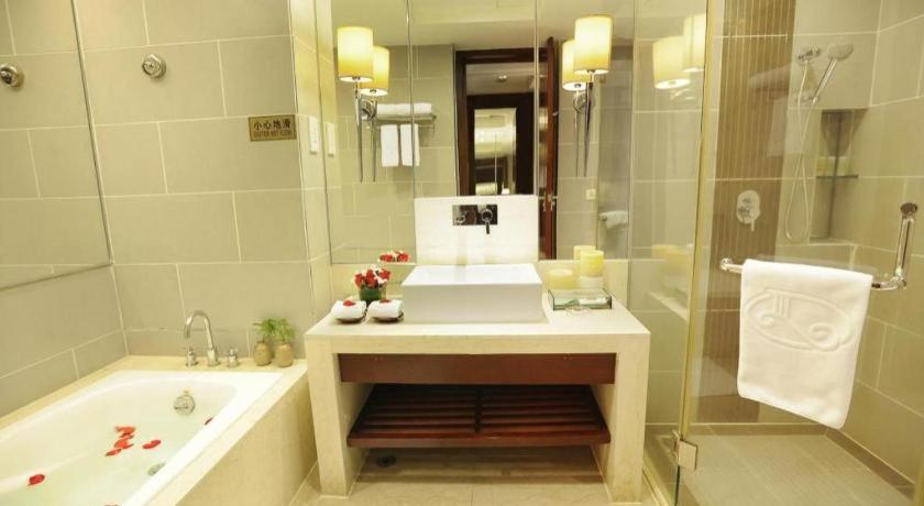 Leisure Hotel