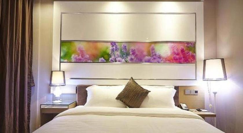 Lavande Hotel Wuhan Huanghelou Branch