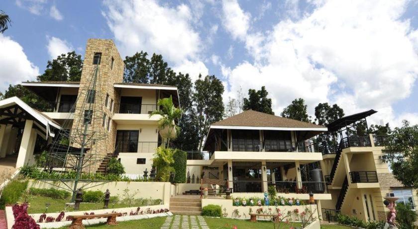 Seascape Resort