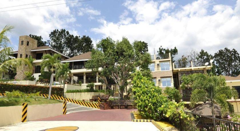 Seascape Resort