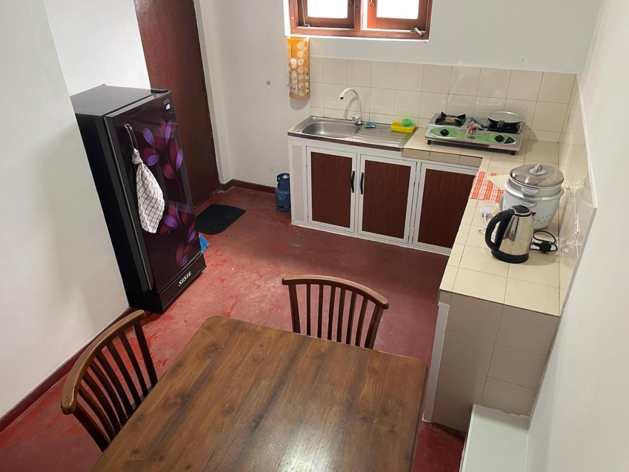 S & A Accommodation Nawala 1 view 3