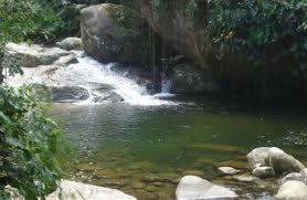 Flat 2 Quartos Siqueira aluguéis na cachoeira