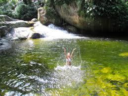 Flat 2 Quartos Siqueira aluguéis na cachoeira