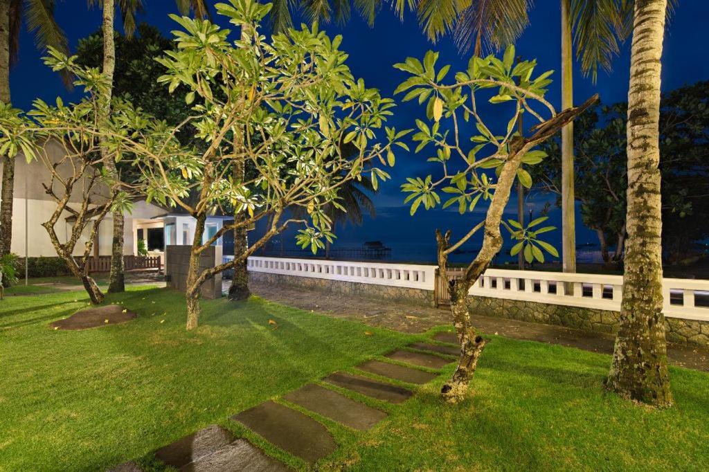 Sunrise Beach Hotel Pangandaran