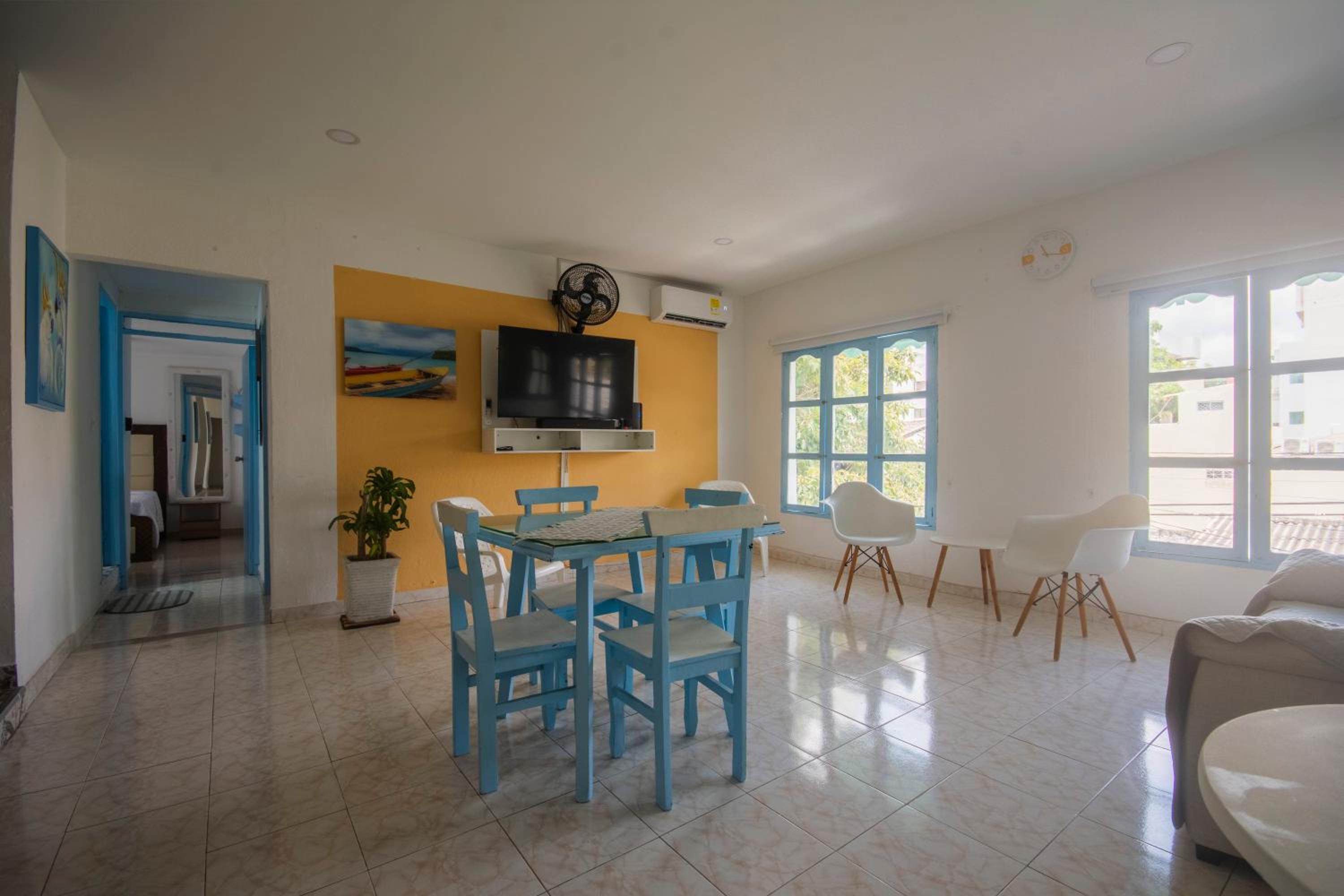 Verano Azul - Confortable apartamento completo con ubicación preferencial - Bahia de Manga - a un paso del centro histórico y Getsemaní