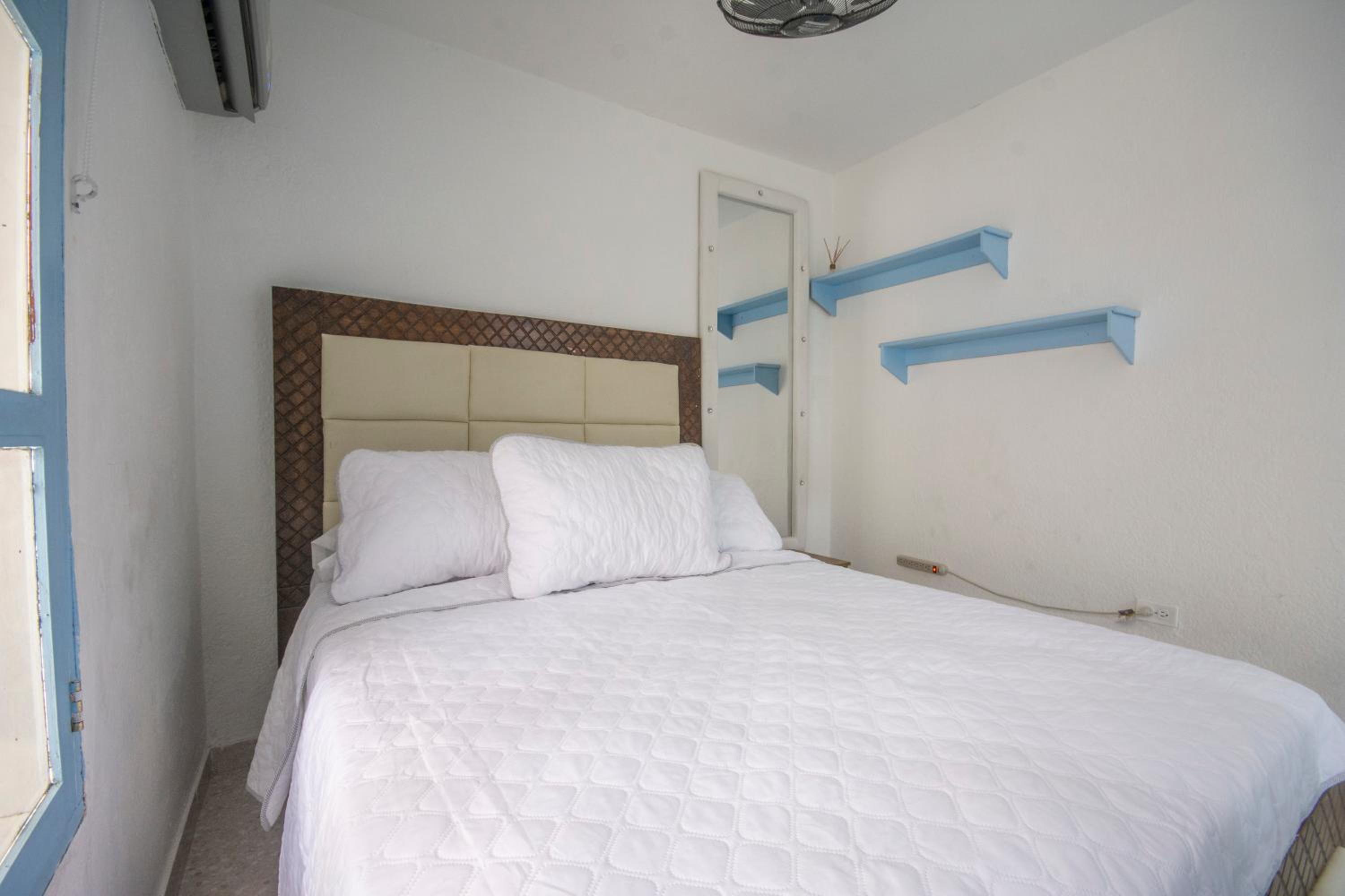 Verano Azul - Confortable apartamento completo con ubicación preferencial - Bahia de Manga - a un paso del centro histórico y Getsemaní